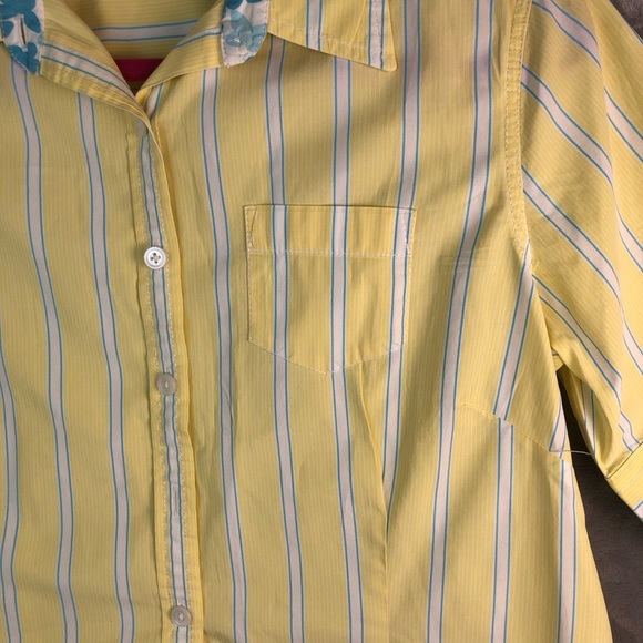 L.L. Bean Button Up Yellow Blue Stripe Short Sleeves top size M - Picture 4 of 6